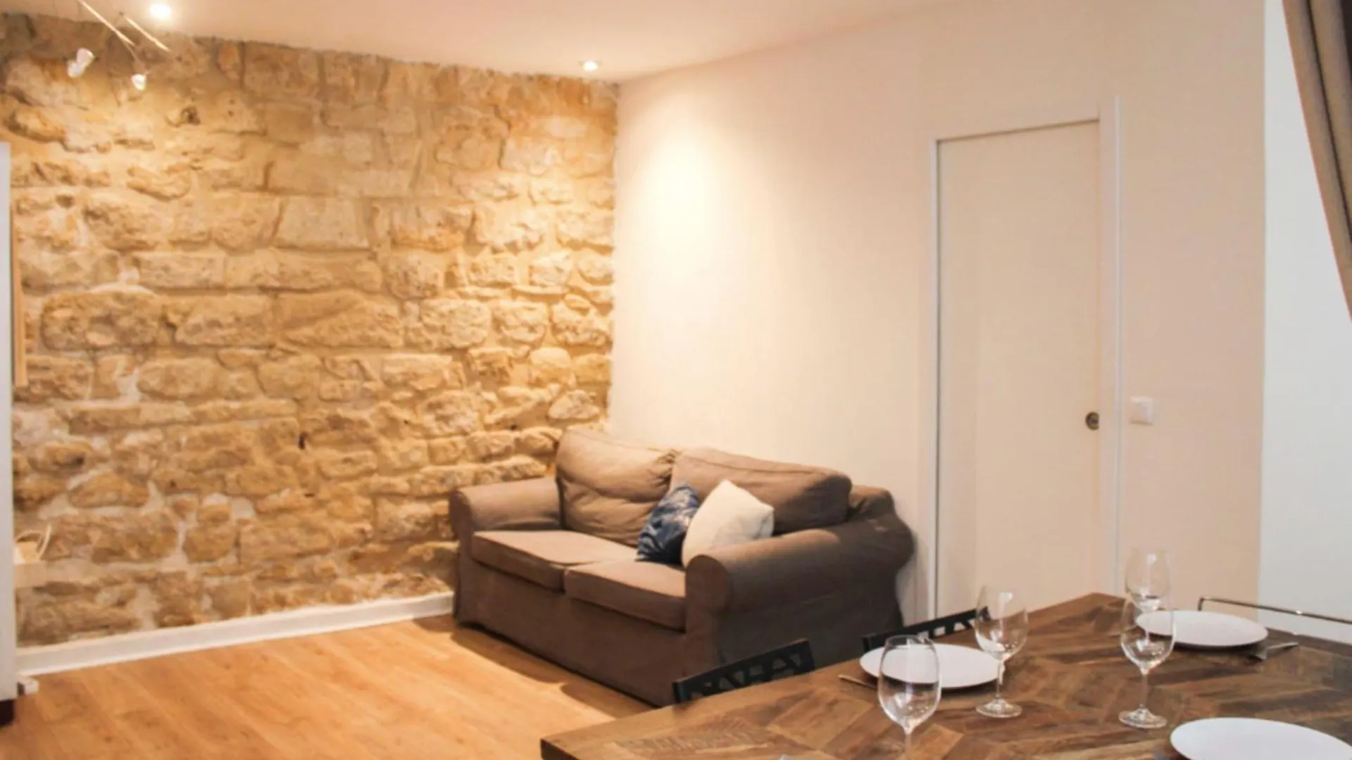 Comfortable Apartment In The Heart Of Paris