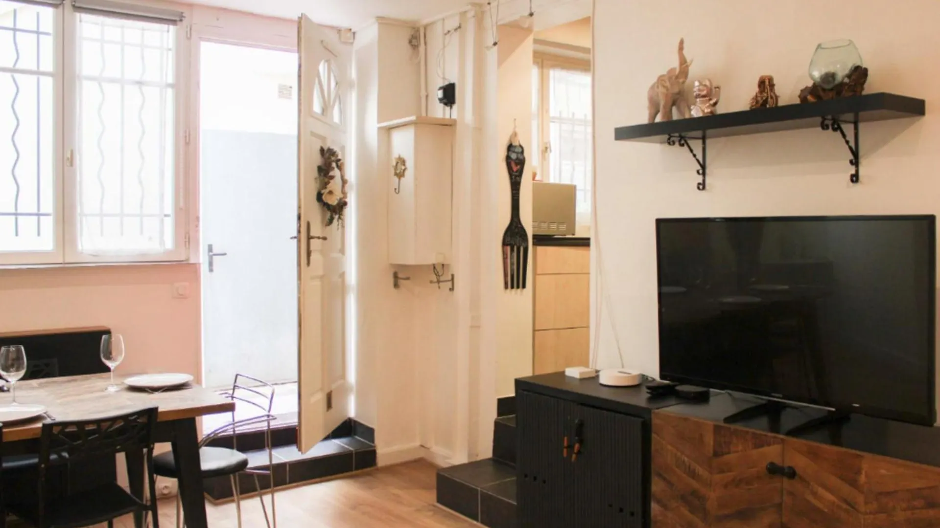 Comfortable Apartment In The Heart Of Paris location
